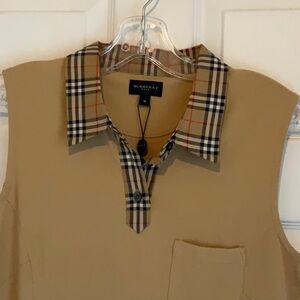 Authentic Burberry Golf dress sz Med never worn, cute and classy
